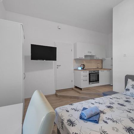 Mima Apartments Риека Экстерьер фото