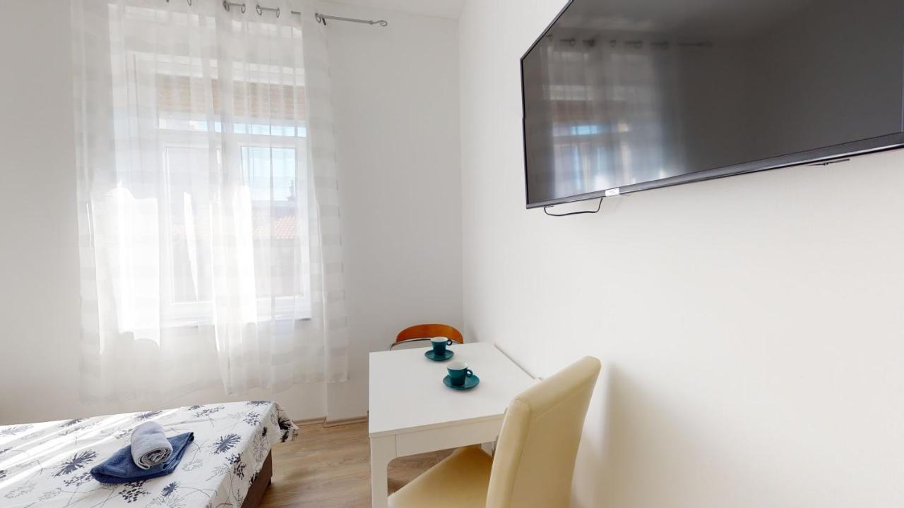 Mima Apartments Риека Экстерьер фото
