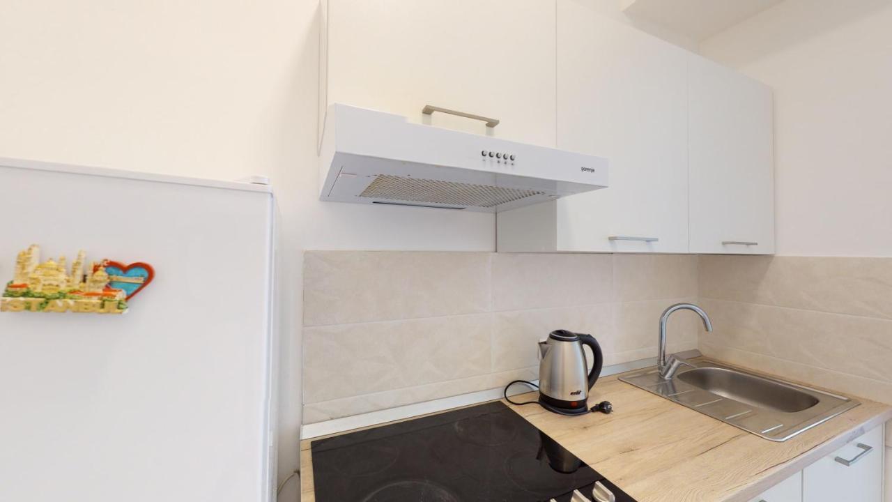 Mima Apartments Риека Экстерьер фото